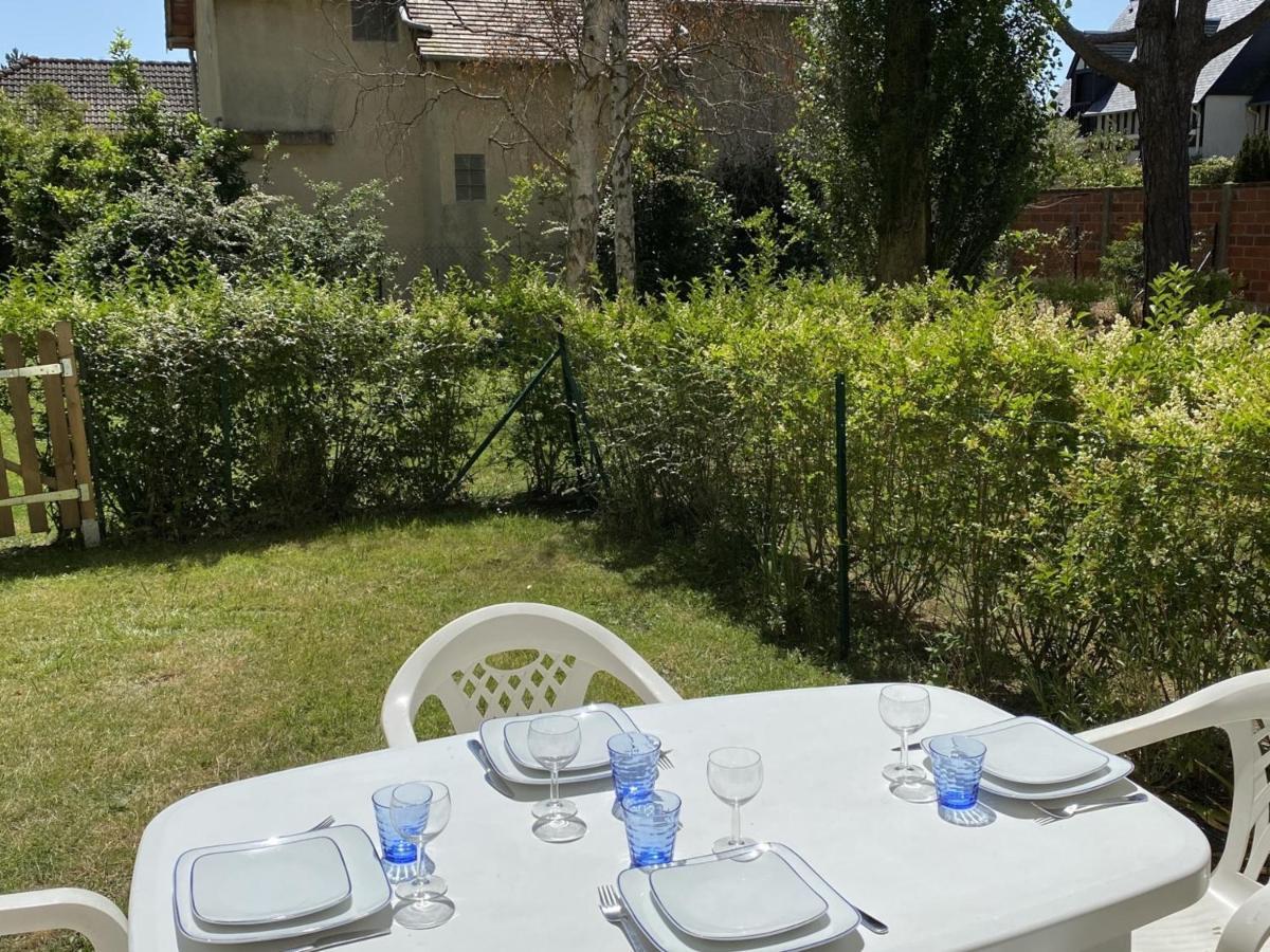 Cabourg : Studio Rez-De-Jardin Proche Plage, Animaux Acceptes, Tv, Wi-Fi Optionnel - Fr-1-487-331 エクステリア 写真